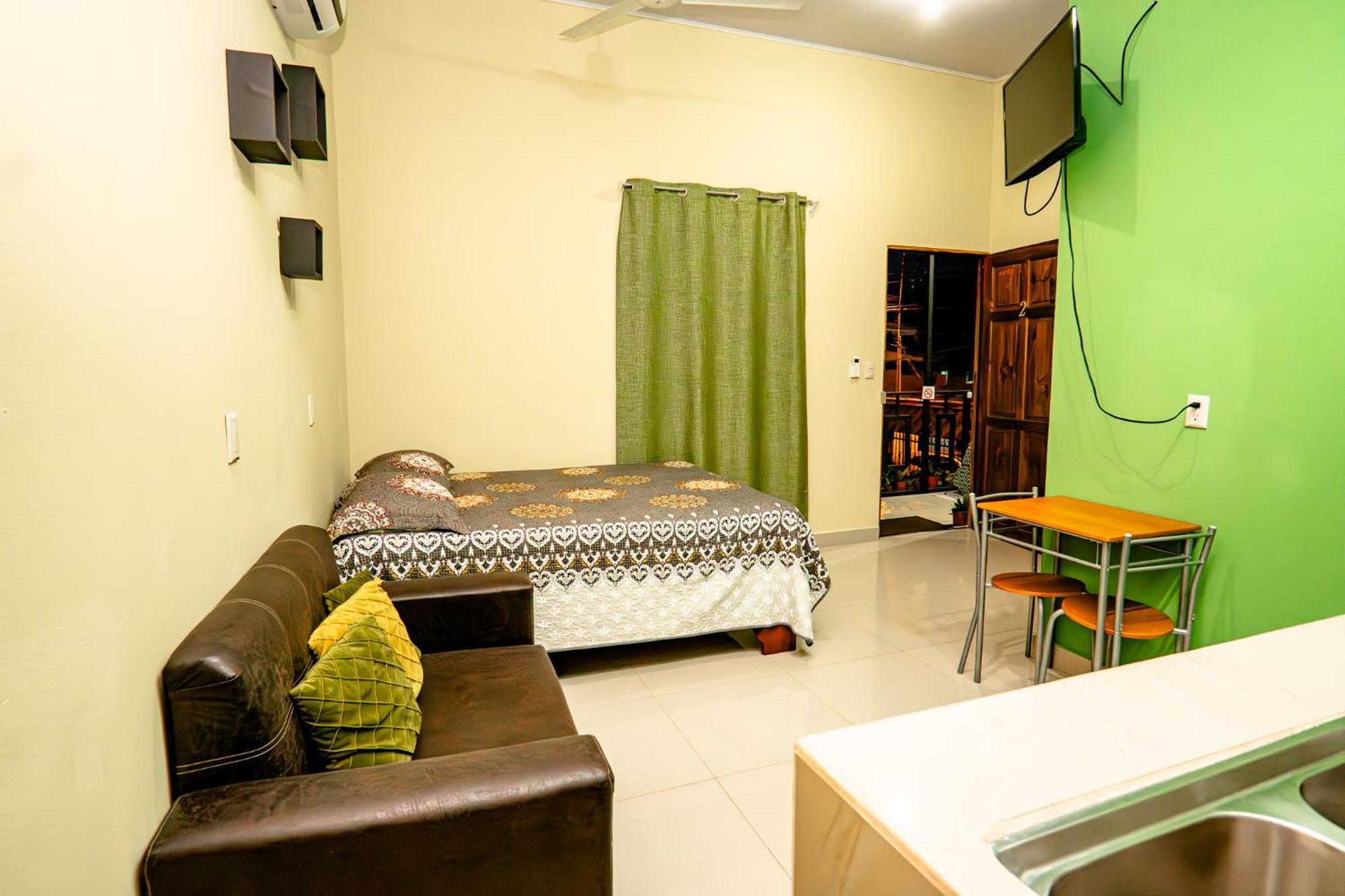 Apartamento Aliga 2 Quepos Eksteriør billede